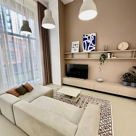 Premium Loft ǀ 2-bedrooms, Ac, 85 Sqm, Free Parking Apartmán Bratislava