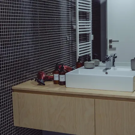 Premium Loft ǀ 2-bedrooms, Ac, 85 Sqm, Free Parking *