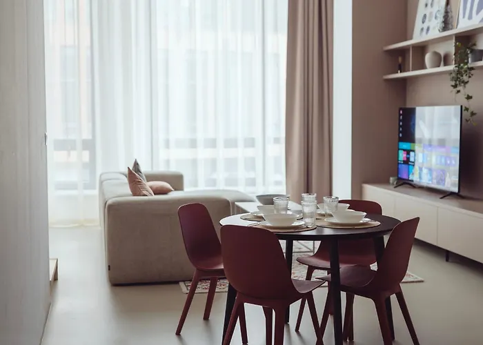 Premium Loft ǀ 2-bedrooms, Ac, 85 Sqm, Free Parking Апартаменты *