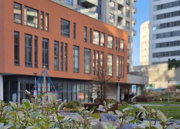 Apartment Premium Loft ǀ 2-bedrooms, Ac, 85 Sqm, Free Parking *