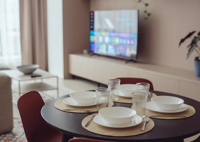 Premium Loft ǀ 2-bedrooms, Ac, 85 Sqm, Free Parking * Μπρατισλάβα